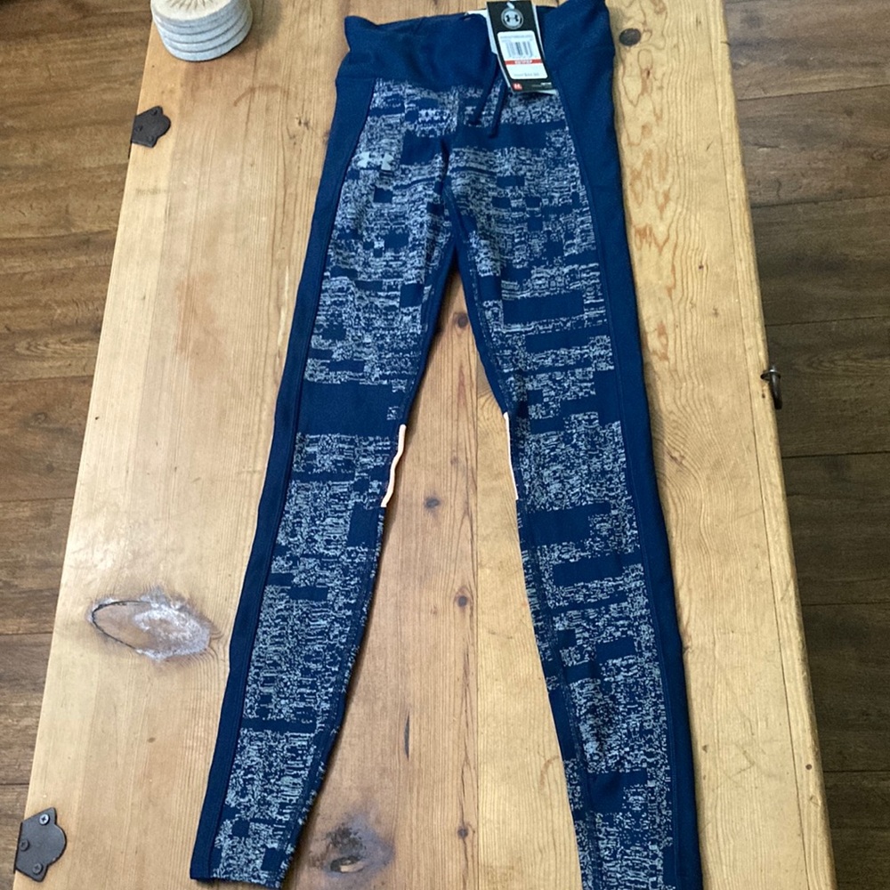 New heat gear XS woman’s work out leggings